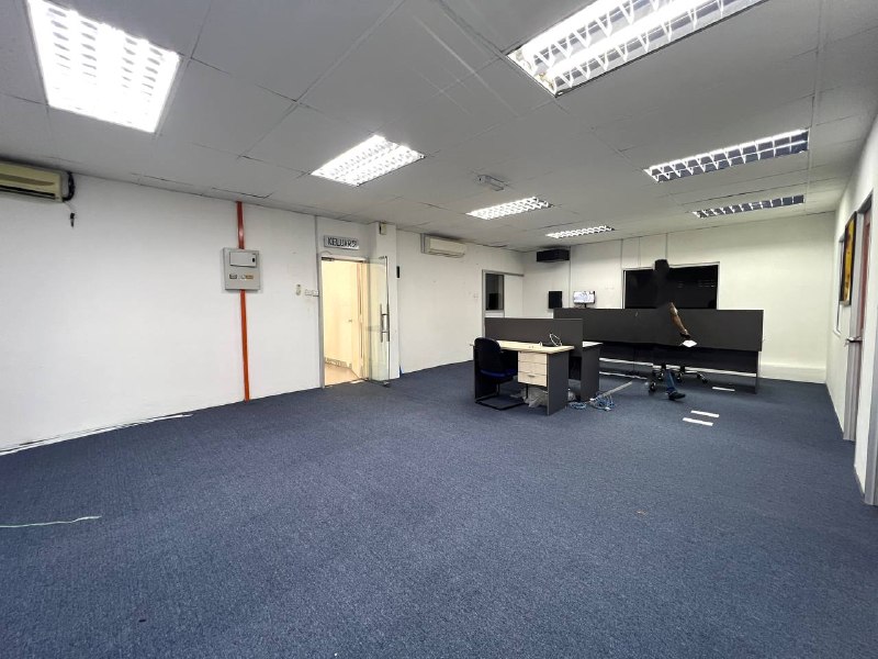 Bandar Seri Alam, Jalan Bayu — Factory for Sale or Rent — photo 6