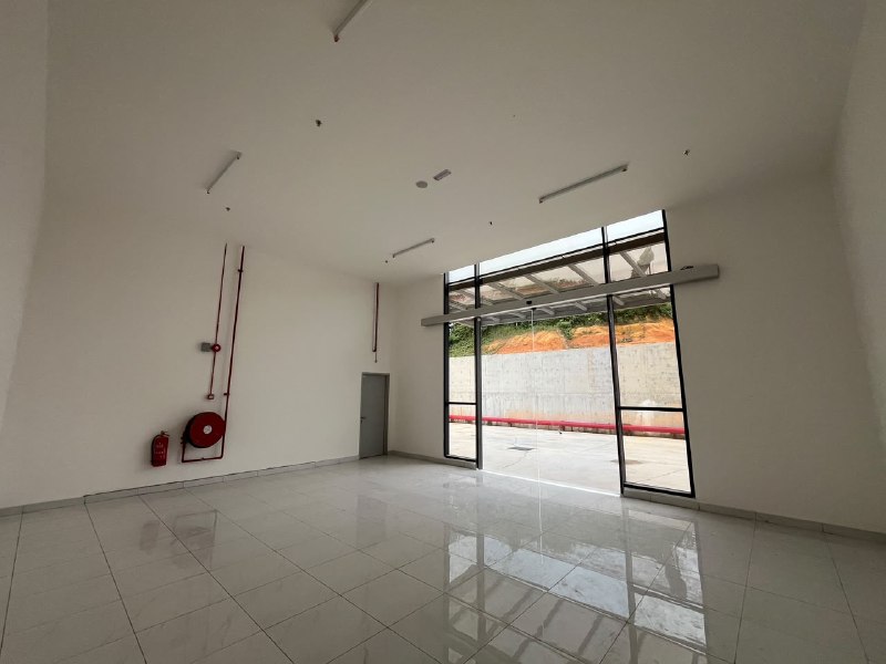 SILC Detached Factory with Two-Storey Office for Rent — 99,833 sqft — photo 11