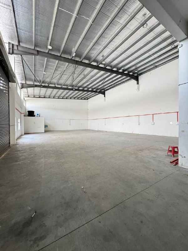 Desa Cemerlang — Semi-detached factory for Rent (31,000 sqft built-up) — photo 1
