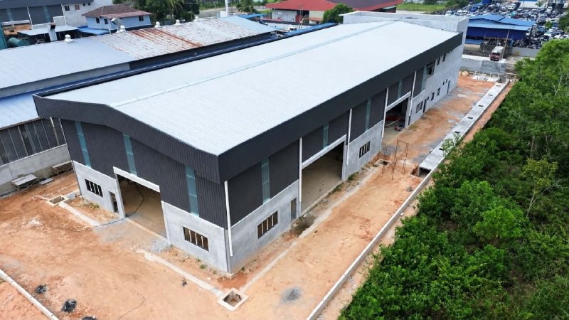 Taman Industri Kulai — 1.5 Storey Detached Factory for Sale — photo 2