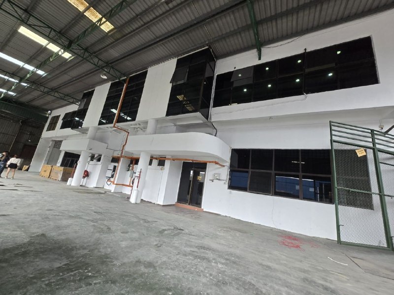 Desa Cemerlang — 2 Storey Semi Detached Factory for Rent — photo 2