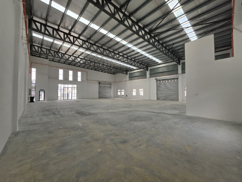 Eco Business Park 1 Phase 3 @ Dato Onn — Semi-detached Factory for Sale or Rent