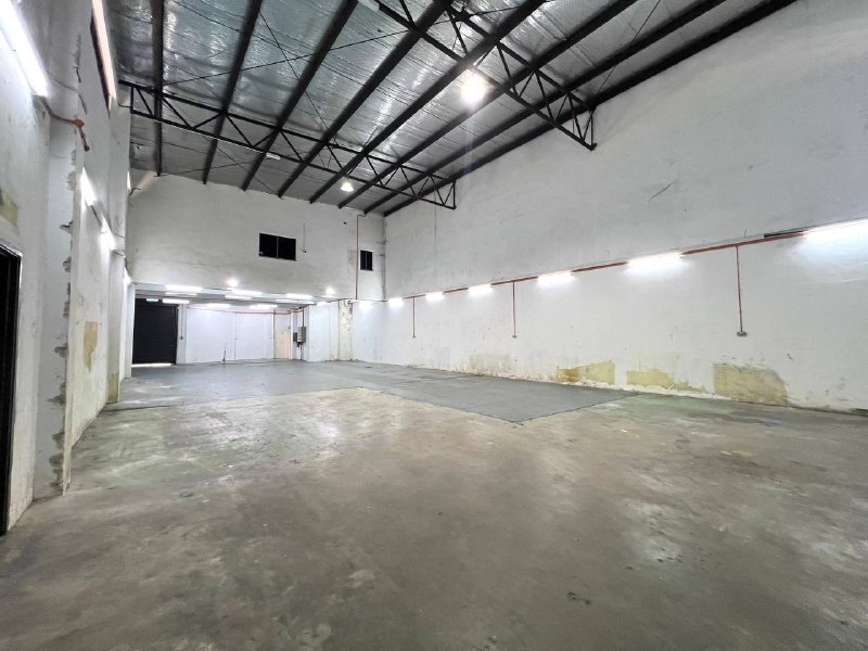 Bandar Seri Alam, Jalan Bayu — Factory for Sale or Rent — photo 2