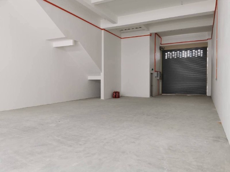 Desa Cemerlang — Factory for Rent — photo 5