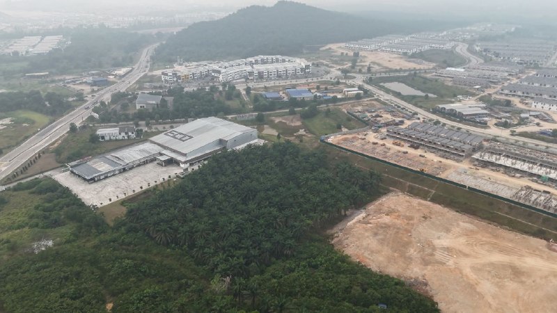 Near Setia Business Park — Agricultural land with industrial zoning for Sale