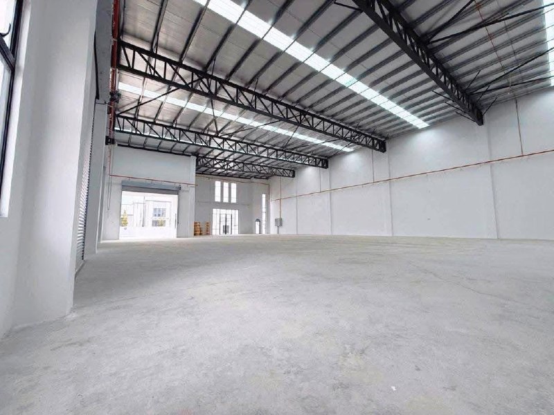 EBP 1 phase 3 Tebrau — Semi-detached factory for Sale or Rent — photo 2