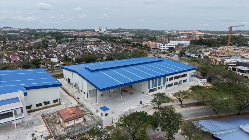 Desa Cemerlang — Single Storey Detached Factory with 2 Storey Office for Rent — photo 3