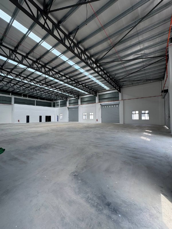 Eco Business Park 1 Phase 3 — Single Storey Semi D Factory for Rent — photo 2