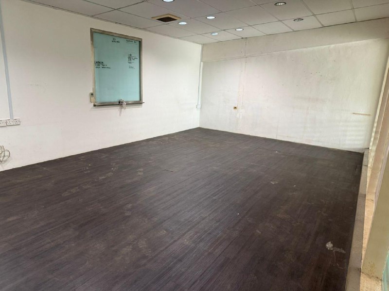Taman Universiti — Double Storey Terrace Factory for Rent — photo 2