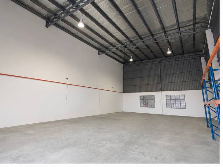 Kempas — Factory for Rent