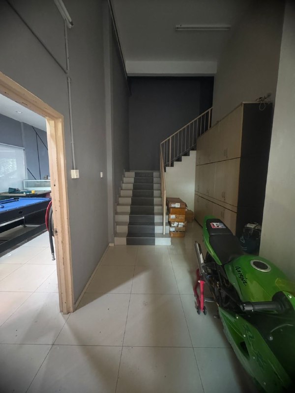 Plentong — Semi-D Factory for Sale — photo 2