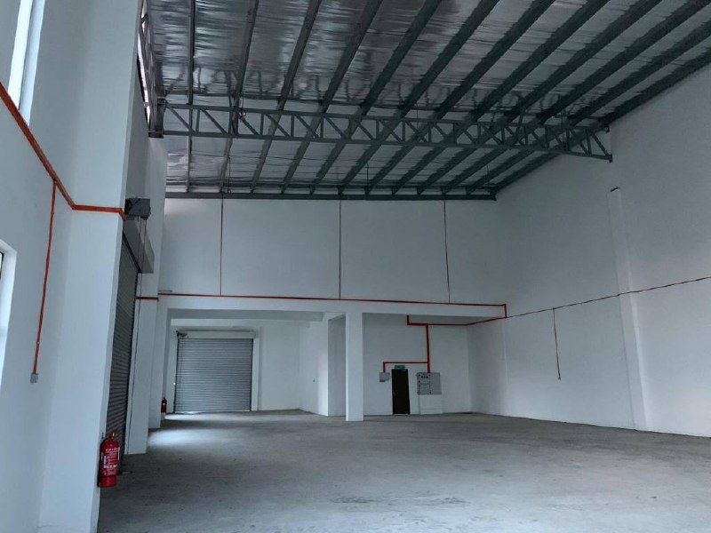 Kempas — Semi-Detached Factory for Sale or Rent — photo 3