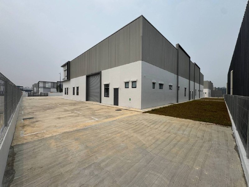 Eco Business Park 1 Phase 3 @ Dato Onn — Semi-D Factory for Rent — photo 2