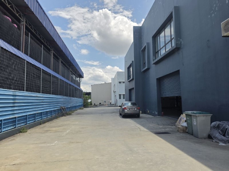 Eco Business Park 3 Main-Road Semi-Detached Factory Pair for Sale or Rent