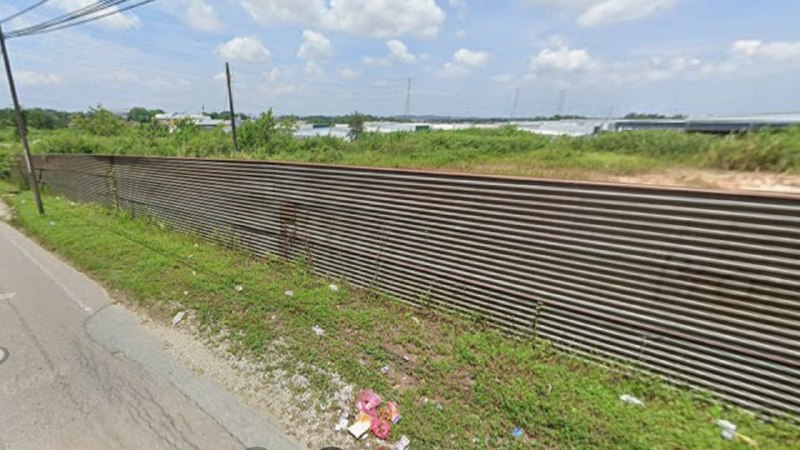 Gelang Patah — Industrial Land for Sale — photo 3