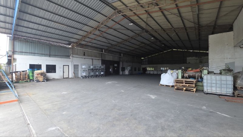 Benut — Single Storey Factory for Rent — photo 2