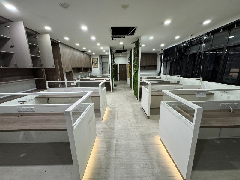 Desa Cemerlang — Semi-Detached Factory for Rent — photo 4