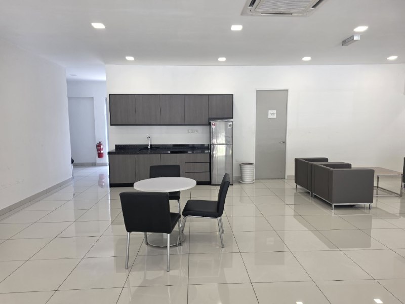 Eco Business Park 3 Main-Road Semi-Detached Factory Pair for Sale or Rent — photo 10