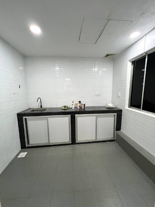 Bandar Seri Alam, Jalan Bayu — Factory for Sale or Rent — photo 8