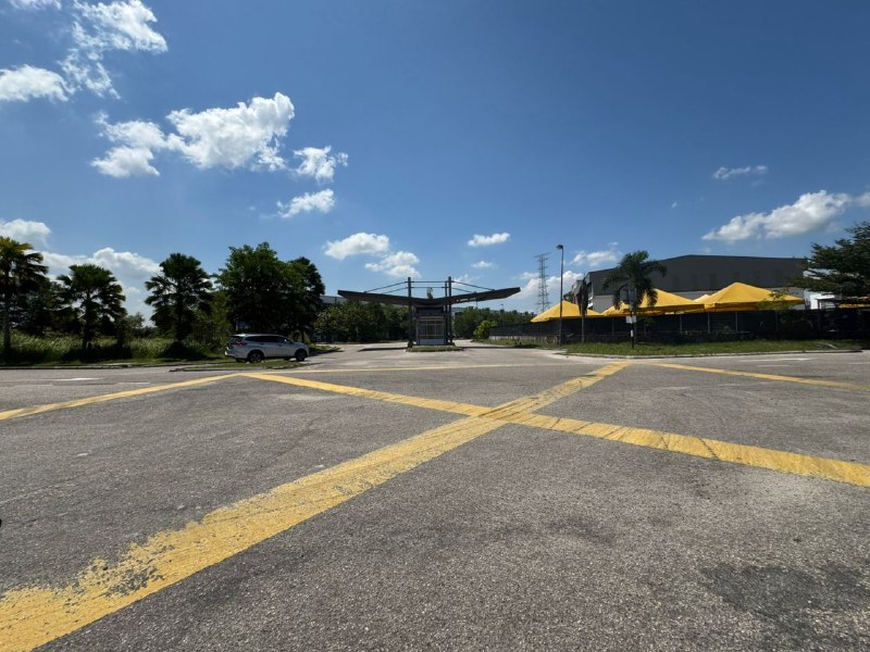 Senai — Industrial Land for Sale