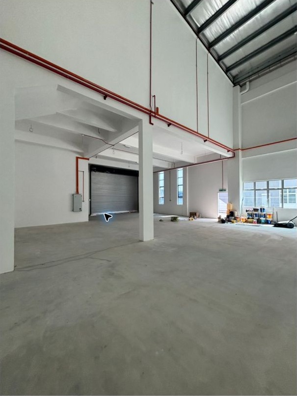 Desa Cemerlang Type H Semi-Detached Factory for Sale — 21,131 sqft Land — photo 4