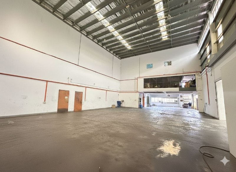 Taman Perindustrian Ringan Pulai, Jalan Selatan — Semi Detached Factory for Sale — photo 3