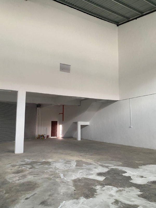 Kulai — 1.5 Storey Terrace Factory for Sale — photo 8