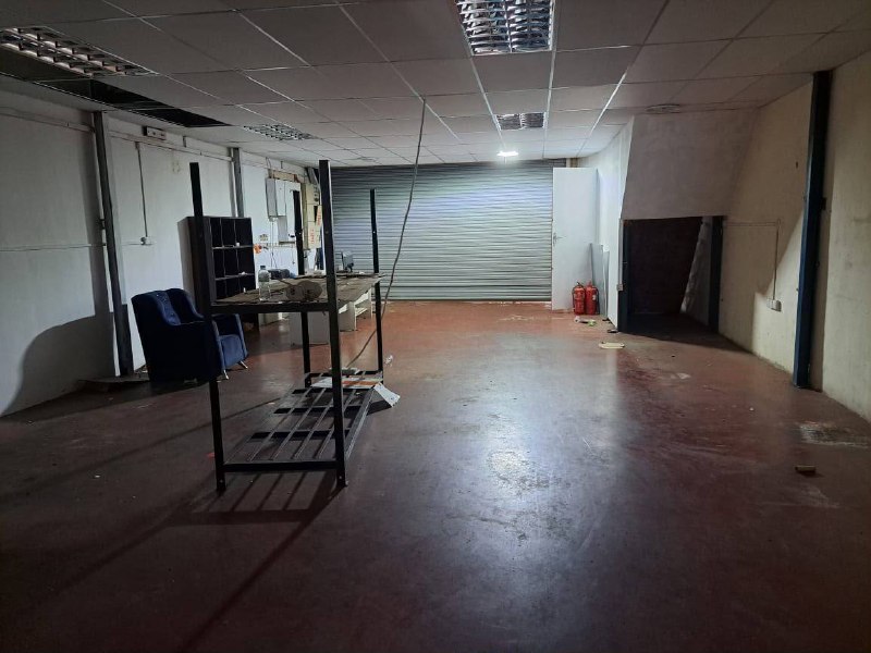 Mutiara Emas — Single Storey Factory for Rent — photo 3