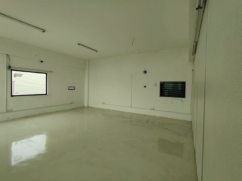 Eco Business Park 1 (Phase 1), Taman Ekoperniagaan, Johor Bahru, Johor — 1.5 Storey Semi Detached Factory for Rent — photo 2