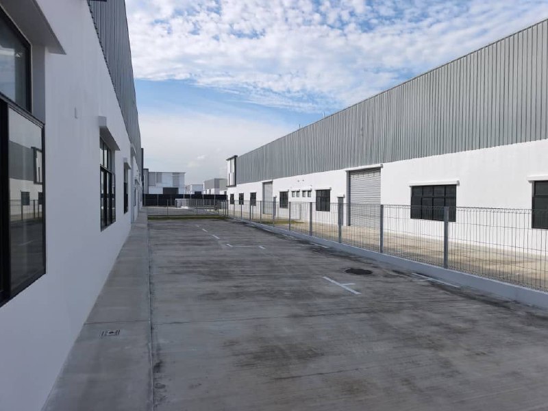 Eco Business Park 1 - Phase 3 — 1 storey Cluster Factory for Rent — photo 2