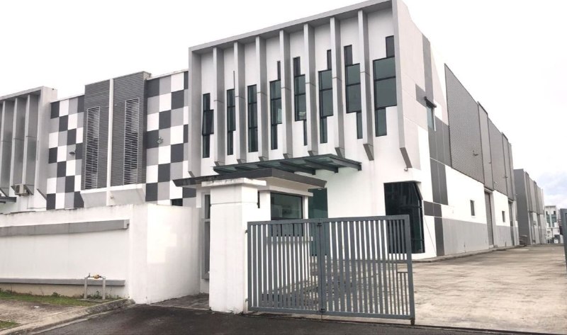 Eco Business Park 1 (EBP1) Phase 1 — 1.5 Storey Semi D Factory Corner Unit for Rent