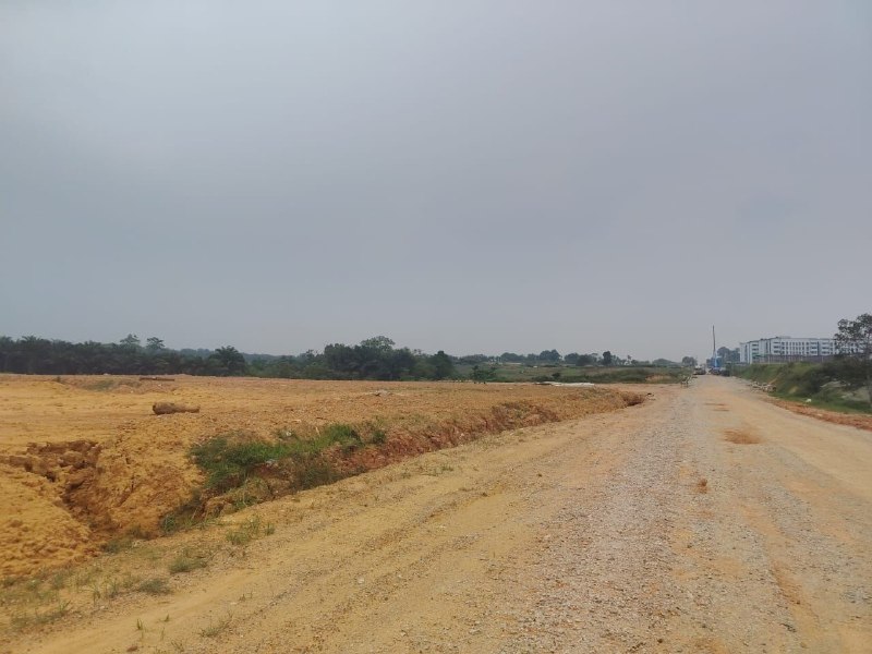 Jalan Changchun, Senai (access via Jalan Cyber 5 and Saleng) — Industrial land for Sale — photo 3