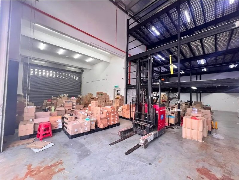Desa Cemerlang — 2 Storey Cluster Factory for Sale