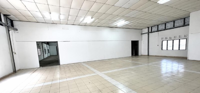 Tampoi, Johor Bahru — Factory with office for Rent — photo 2