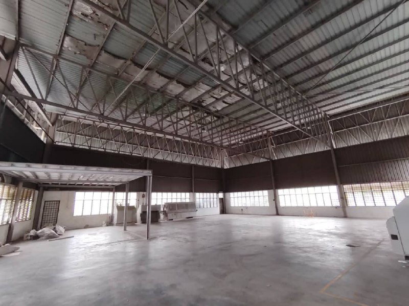 Batu 24, Kulai — Single-storey factory for Rent — photo 1