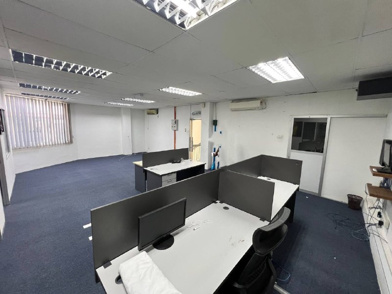 Bandar Seri Alam, Jalan Bayu — Factory for Sale or Rent — photo 7