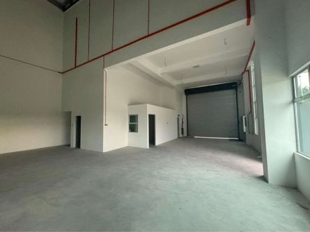 Desa Cemerlang Corner Cluster Factory for Rent — RM15,000/month — photo 2