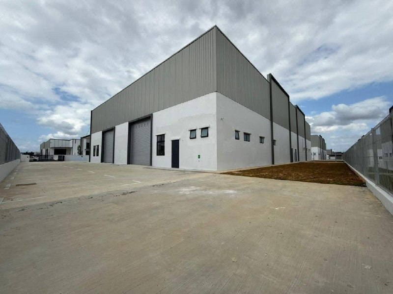 Eco Business Park (Phase 3 ) @ Dato Onn / Kempas — 1 Storey Semi Detached Factory for Rent — photo 8
