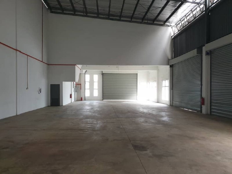 Lagenda Putra Industrial, Kulai — Single Storey Cluster Factory for Sale — photo 2