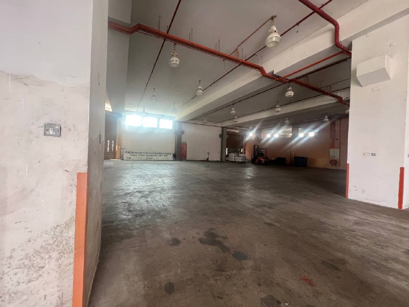 Tampoi , Taman Perindustrian Gembira — 3 storey Detached Factory for Rent — photo 8