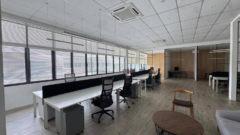 Desa Cemerlang — Semi-detached factory for Sale or Rent — photo 2