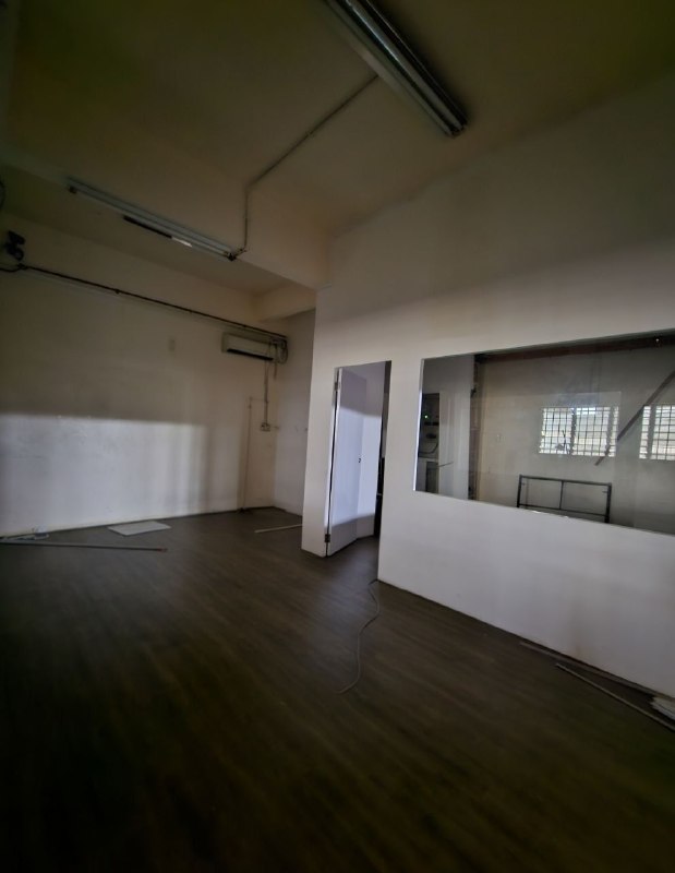 Desa Cemerlang Ulu Tiram — 1.5 Storey Semi D Factory for Rent — photo 5