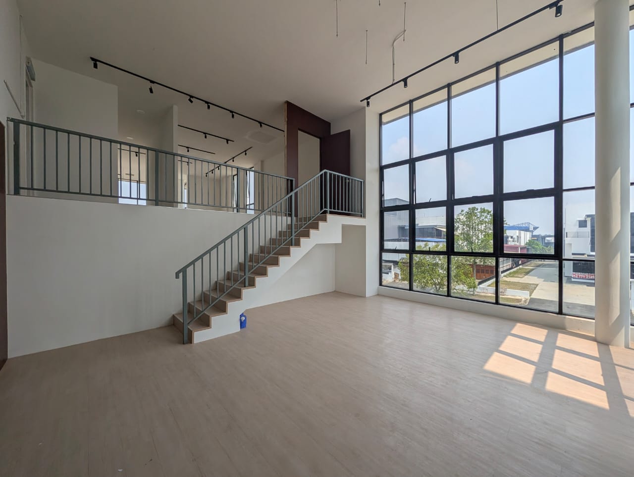 Storey Cluster Factory Corner @ Eco Business Park 1, Eco Hub Phase 2 — photo 5