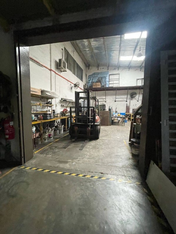 Kota Masai — 1.5 storey terrace factory for Rent