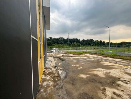 Desa Cemerlang Corner Cluster Factory for Rent — RM15,000/month — photo 3