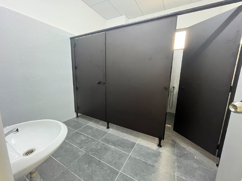 SILC Detached Factory with Two-Storey Office for Rent — 99,833 sqft — photo 3